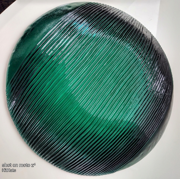 Gorgeous MCM Spring Summer vibrant Green ribbed art glass...